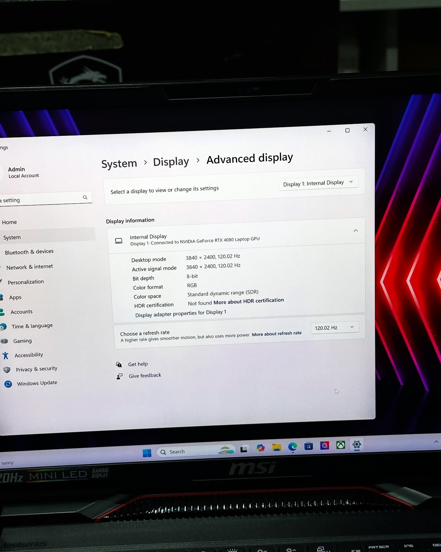 MSI Raider GE68HX 14VHG Gaming PC