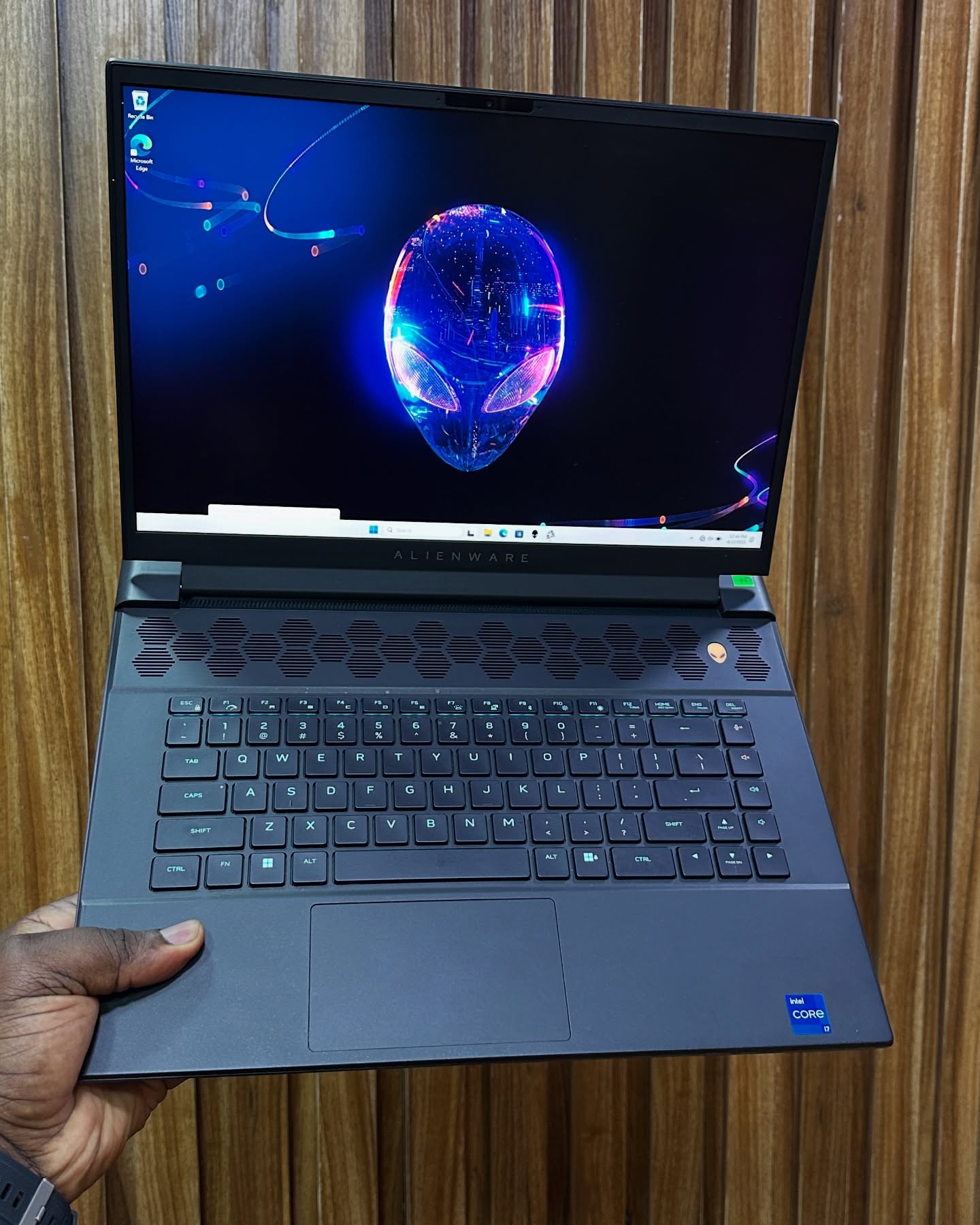 Alienware M16 R1 Gaming PC